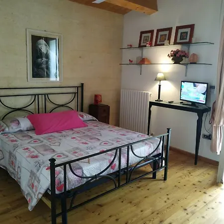 L'eremo Guest house